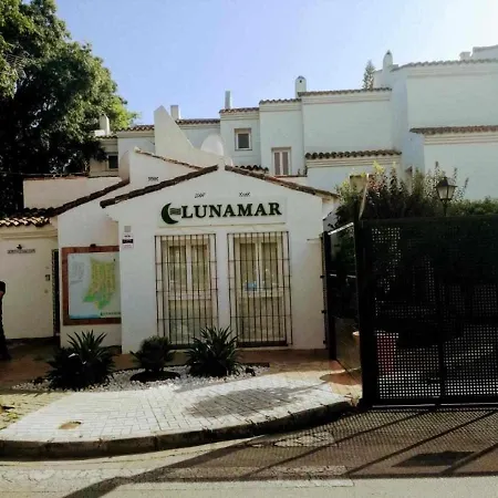 Сasa de vacaciones Duplex In Lunamar Complex *
